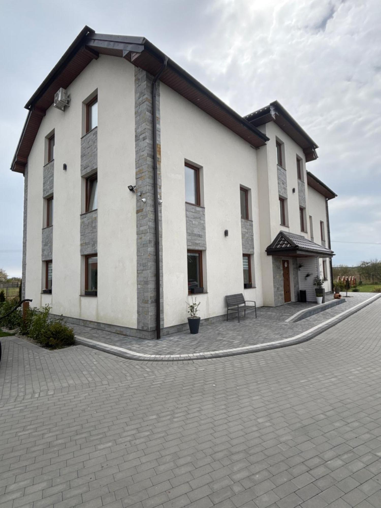 Villa Laguna Рева Экстерьер фото